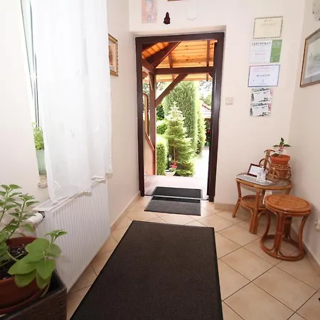 Atrium Bed & Breakfast