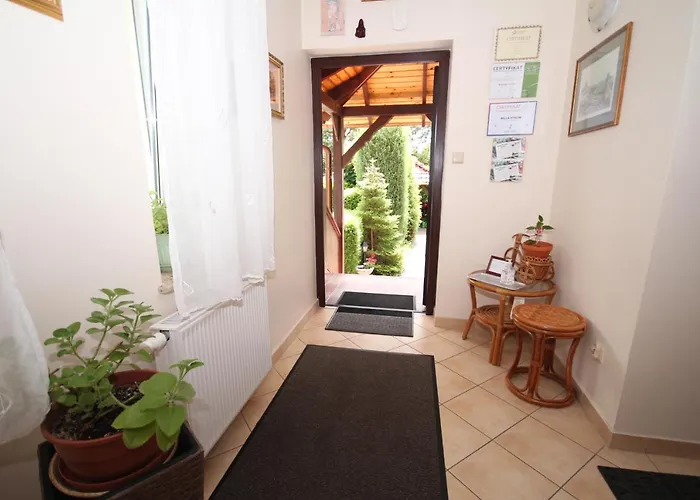 Atrium Bed & Breakfast