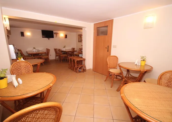 Atrium Bed & Breakfast