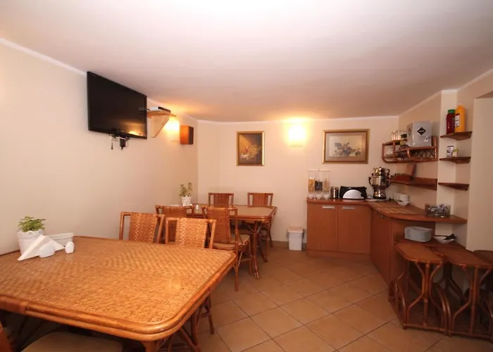 Bed & Breakfast Atrium Jantar